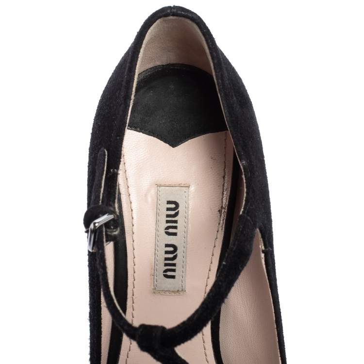 Pre Owned Miu Miu Black Suede Bow T-Strap Sandals Size 36