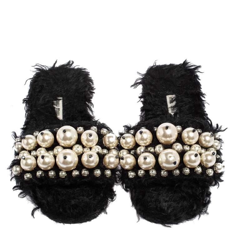 Pre Owned Miu Miu Black Fur Pearl Embellished Flat Sandals Size 39