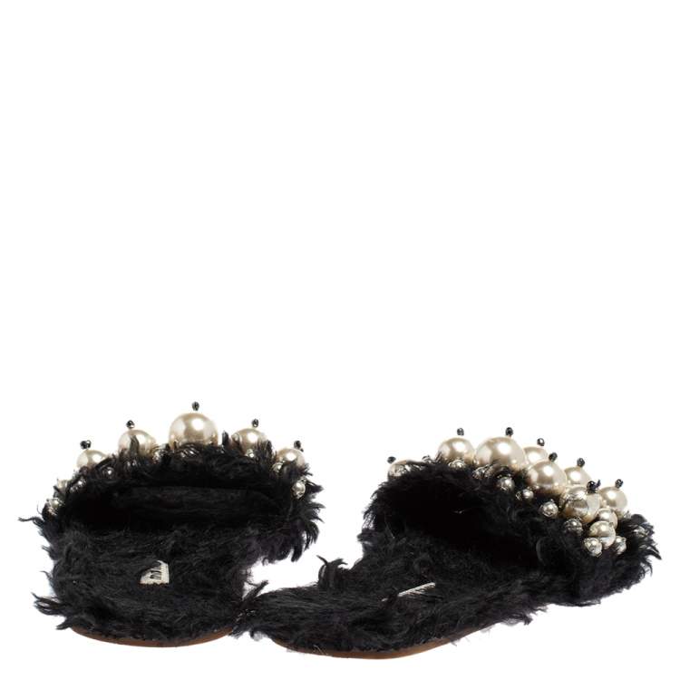 Pre Owned Miu Miu Black Fur Pearl Embellished Flat Sandals Size 39
