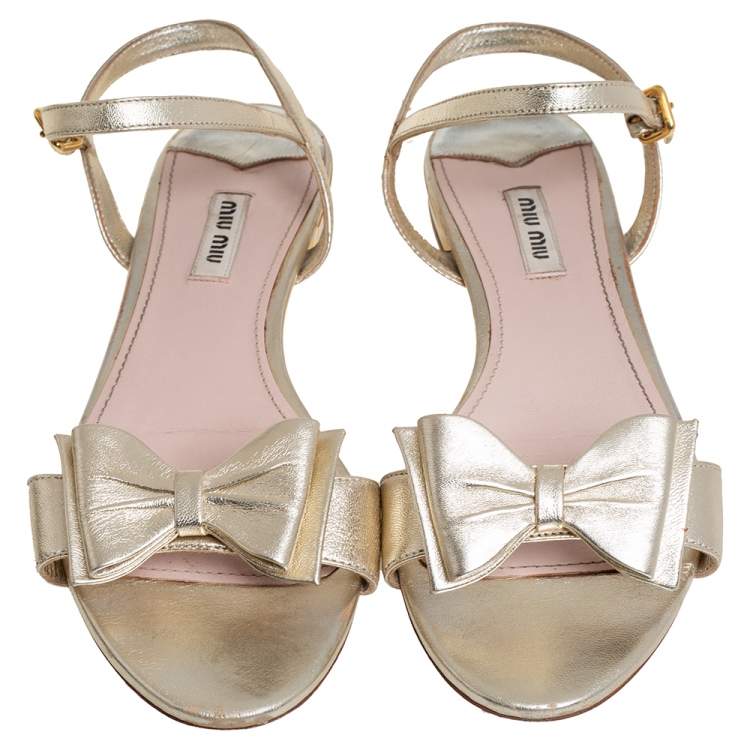 Pre Owned Miu Miu Gold Leather Ankle Strap Sandals Size 40