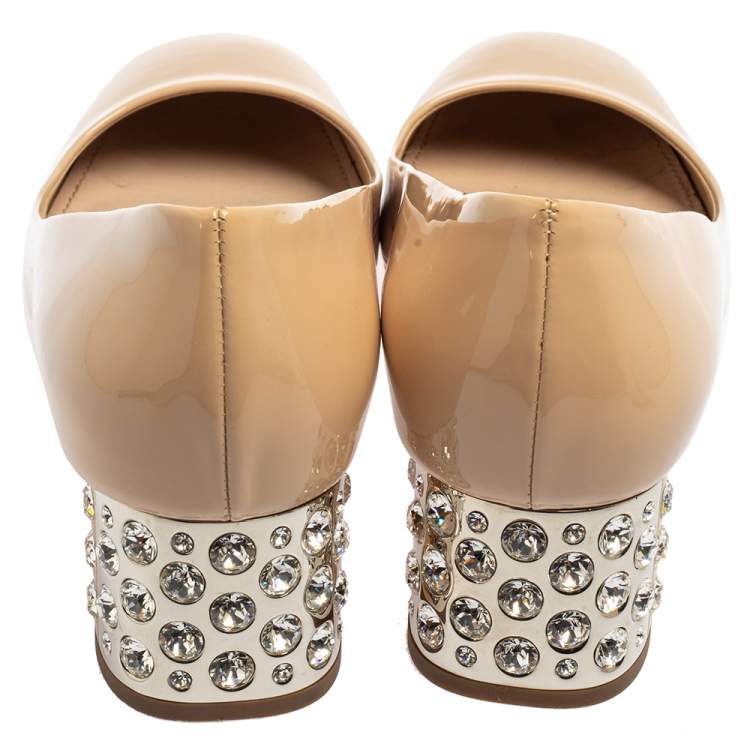 Pre Owned Miu Miu Beige Patent Leather Embellished Heel Pumps Size 37.5