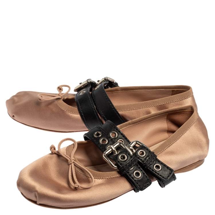 Pre Owned Miu Miu Beige/Black Satin Buckle Ballet Flats Size 36.5