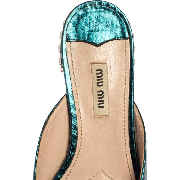 Pre Owned Miu Miu Metallic Teal Python Embossed Bow Detail Flat Sandals Size 38