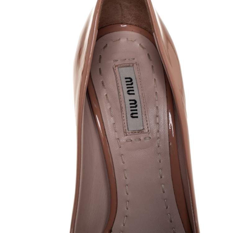 Pre Owned Miu Miu Nude Beige Patent Leather Peep Toe Pumps Size 38