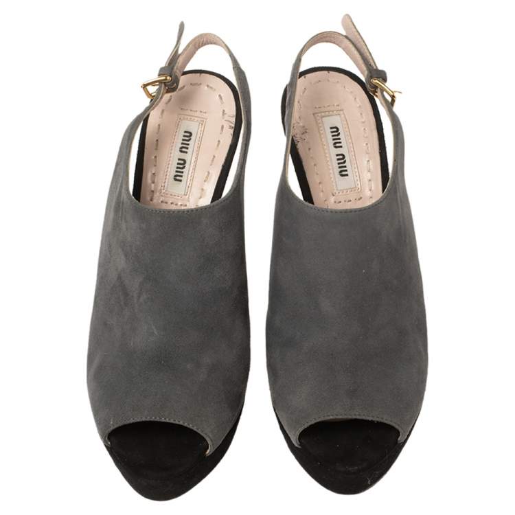 Pre Owned Miu Miu Grey/Black Suede Platform Peep Toe Slingback Sandals Size 36.5