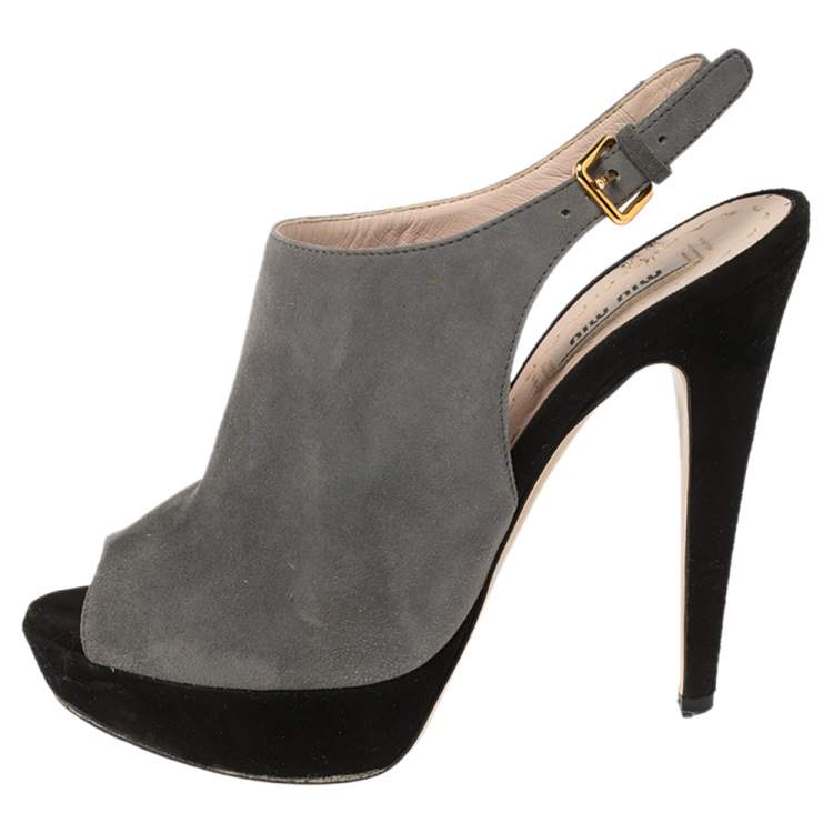 Pre Owned Miu Miu Grey/Black Suede Platform Peep Toe Slingback Sandals Size 36.5