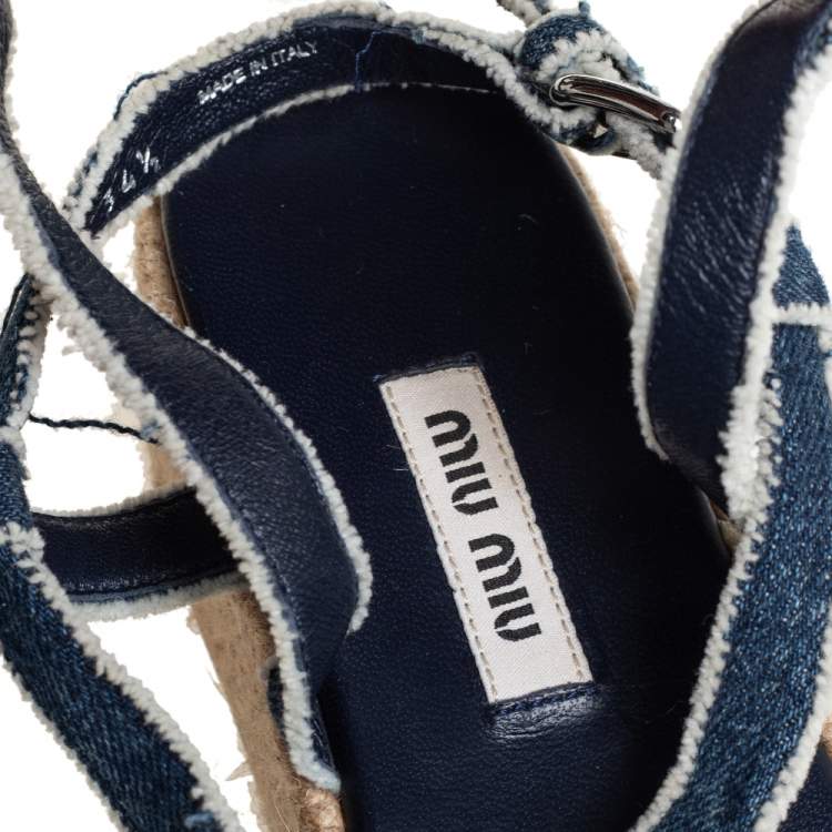 Pre Owned Miu Miu Blue/White Denim Wrap Around Flat Sandals Size 34.5