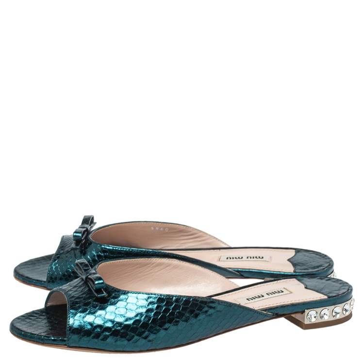 Pre Owned Miu Miu Metallic Green Python Embossed Leather Bow Detail Jeweled Heel Flat Slides Size 38.5