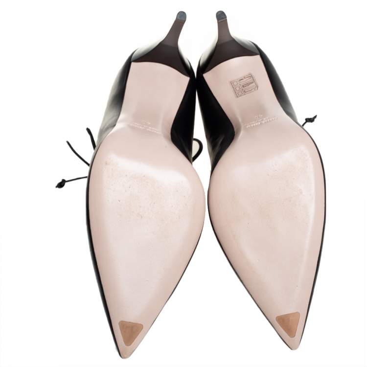 Pre Owned Miu Miu Black Leather Lace-Up Booties Size 40 