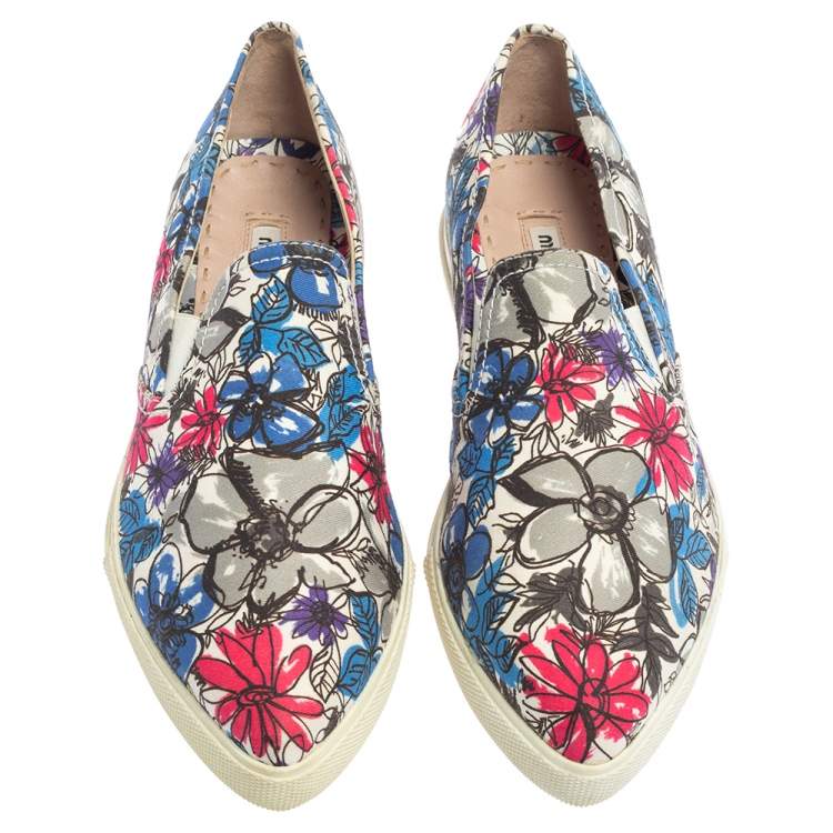 Pre Owned Miu Miu Multicolor Canvas Slip On Flats Size 38