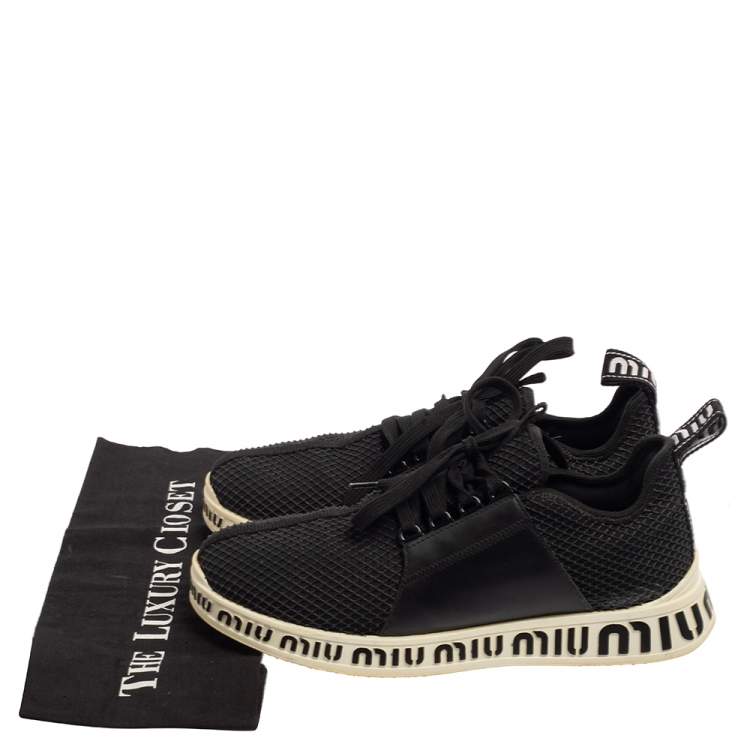 Pre Owned Miu Miu Black Leather And Rubber Lace Up Sneakers Size 39.5