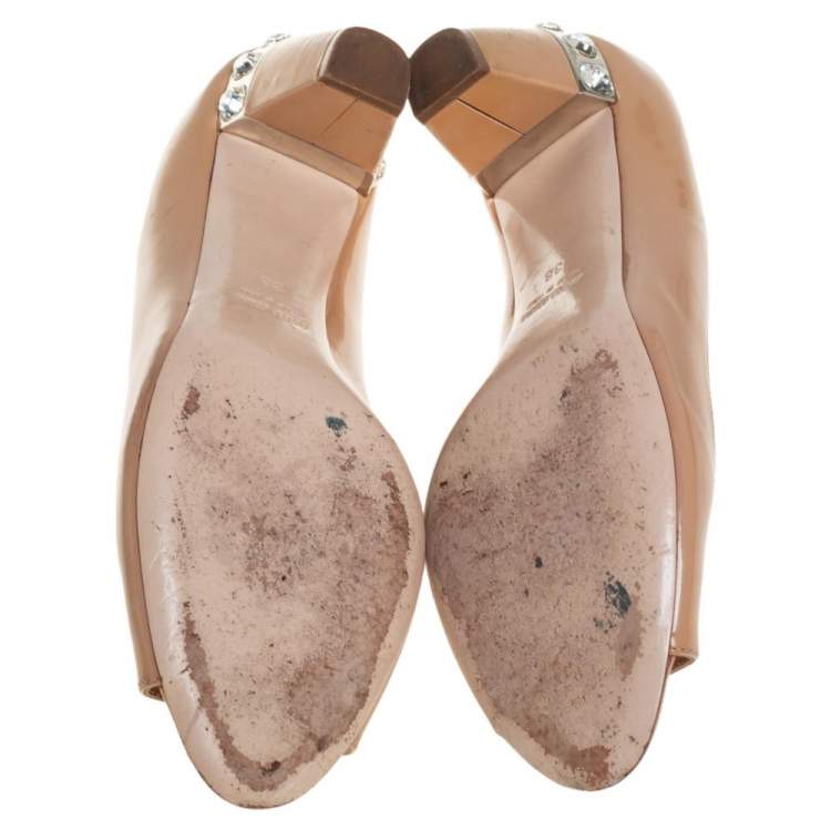 Pre Owned Miu Miu Beige Patent Leather Crystal Embellished Peep Toe Pumps Size 38