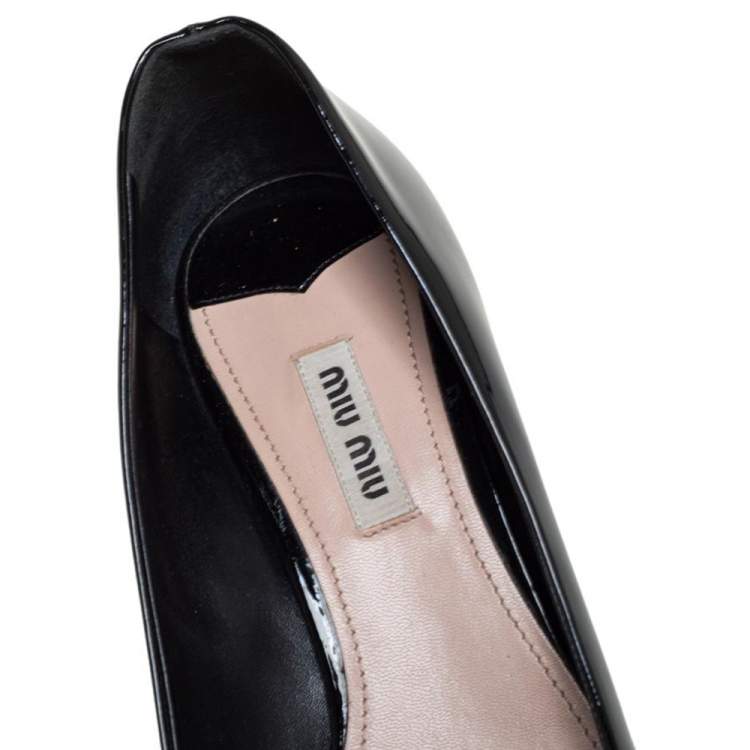 Pre Owned Miu Miu Black Patent Leather Crystal Embellished Block Heel Pumps Size 38.5