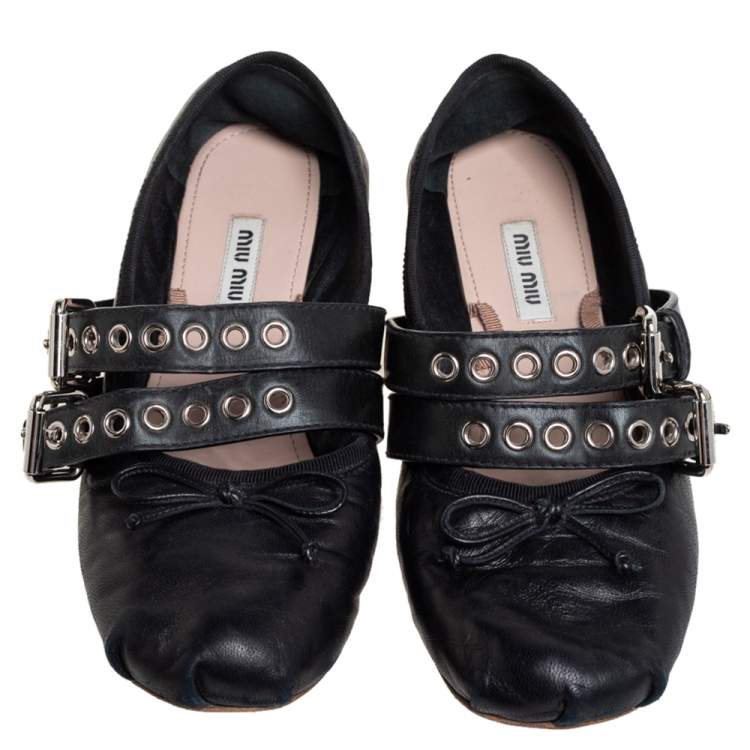 Pre Owned Miu Miu Black Leather Buckle Ballet Flats Size 38