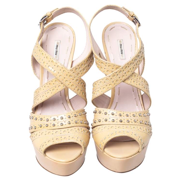 Pre Owned Miu Miu Yellow Patent Leather Peep Toe Platform Ankle Strap Sandals Size 39.5