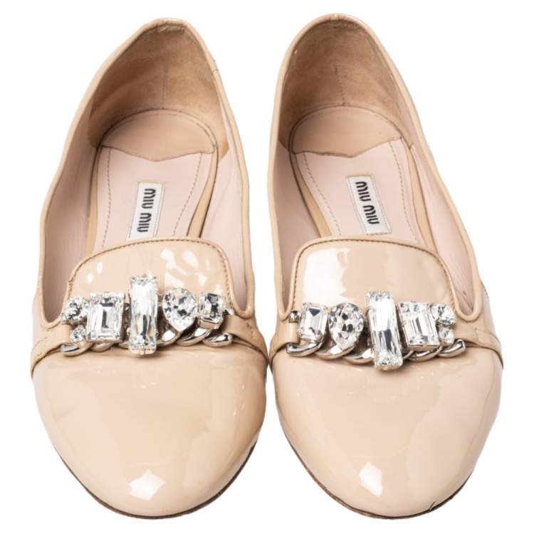 Pre Owned Miu Miu Beige Patent Leather Crystal Embellished Smoking Slippers Size 39 