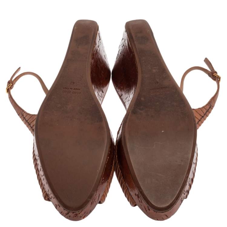 Pre Owned Miu Miu Brown Pleated Leather Peep Toe Platform Slingback Wedge Sandals Size 41