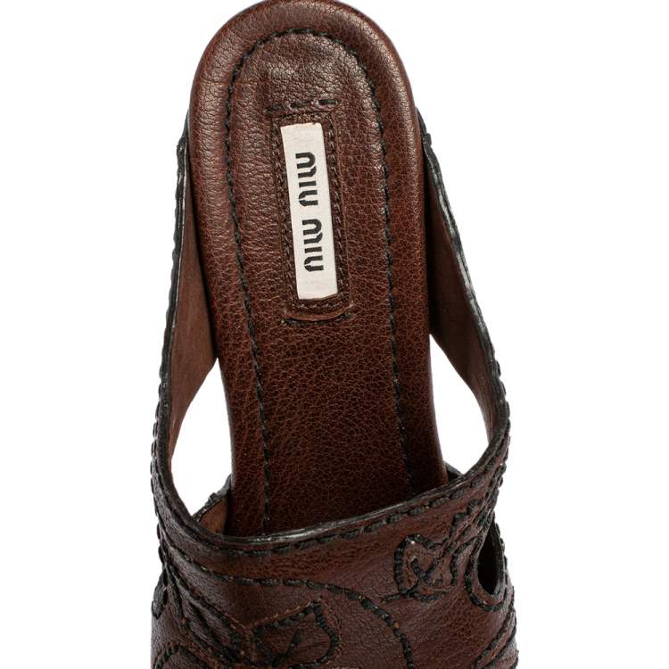 Pre Owned Miu Miu Brown Leather Mules Block Heel Sandals Size 39
