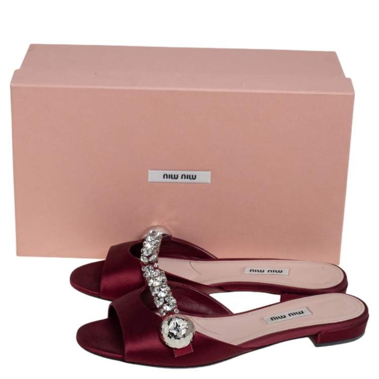 Pre Owned Miu Miu Burgundy Satin Crystal Embellished Flats Size 38
