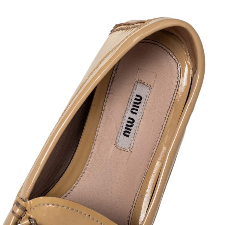 Pre Owned Miu Miu Beige Patent Leather Crystal Embellished Loafers Size 37