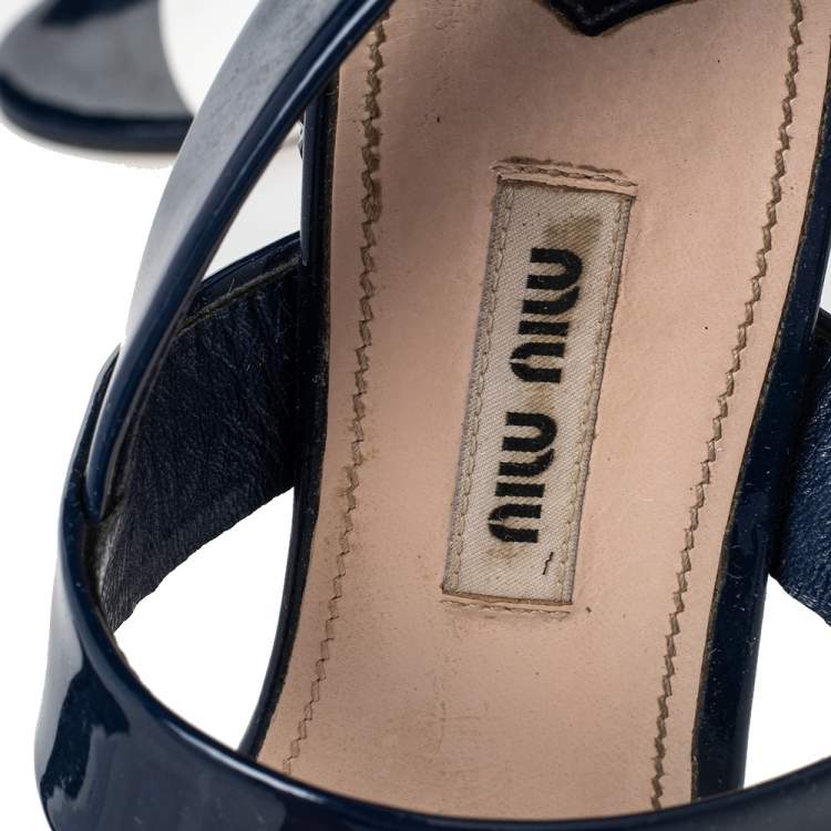 Pre Owned Miu Miu Blue/White Patent Leather Low Crystal Sandals Size 36