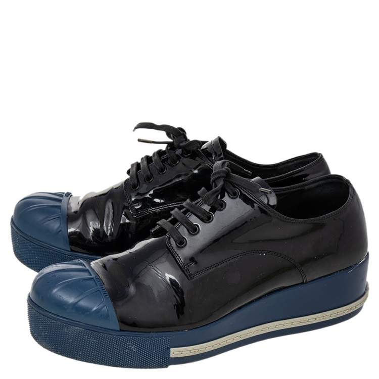 Pre Owned Miu Miu Black/Blue Patent Leather Rubber Cap Toe Platform Sneakers Size 39