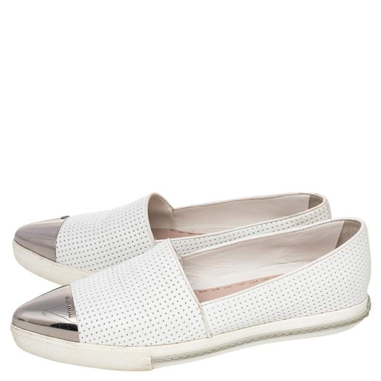 Pre Owned Miu Miu White Perforated Leather Metal Cap Toe Slip On Sneakers Size 39.5