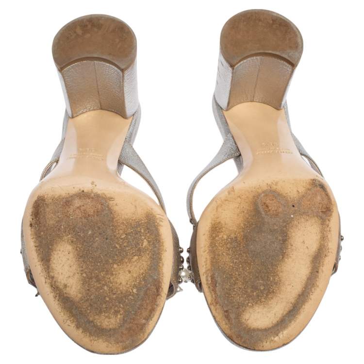 Pre Owned Miu Miu Silver Leather Crystal And Pearl Embellished Slide Sandals Size 38.5