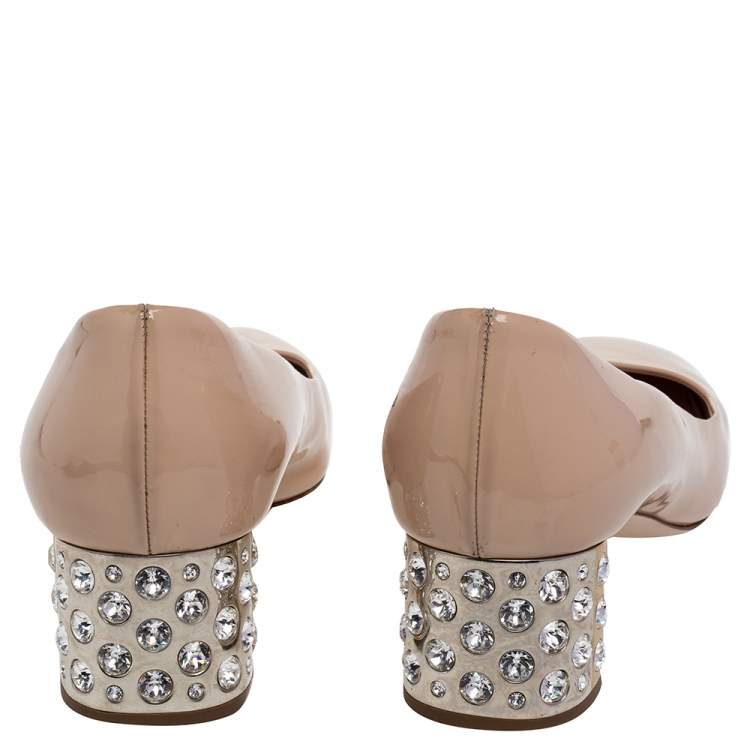 Pre Owned Miu Miu Beige Patent Leather Crystal Embellished Block Heel Pumps Size 39