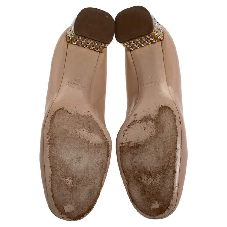 Pre Owned Miu Miu Beige Patent Leather Crystal Embellished Block Heel Pumps Size 39