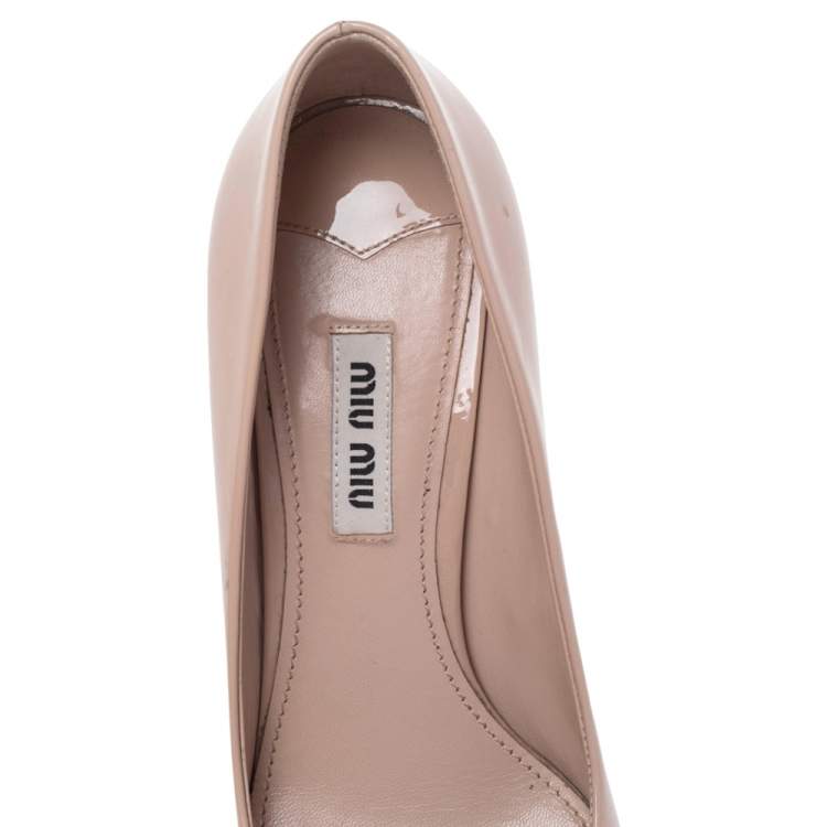 Pre Owned Miu Miu Beige Patent Leather Crystal Embellished Block Heel Pumps Size 36