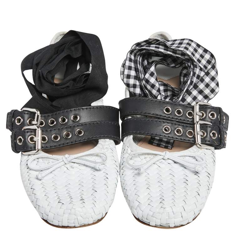 Pre Owned Miu Miu White Leather Ribbon-Strap Buckle Ballet  Flats Size 39.5