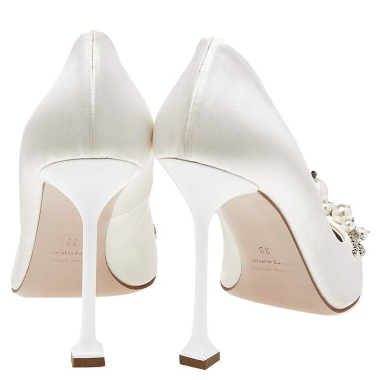 Pre Owned Miu Miu White Satin Embellished Pointed Toe Pumps Size 38