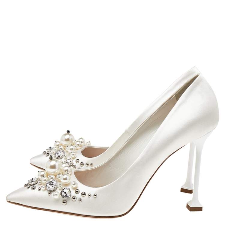 Pre Owned Miu Miu White Satin Embellished Pointed Toe Pumps Size 38