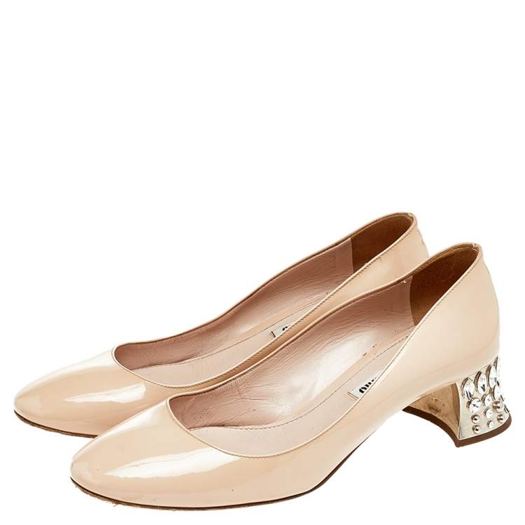 Pre Owned Miu Miu Beige Patent Leather Crystal Embellished Block Heel Pumps Size 37