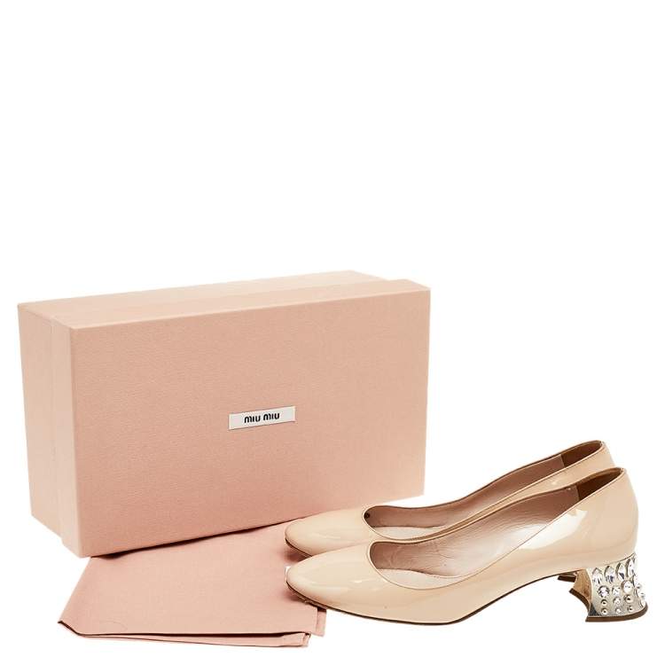Pre Owned Miu Miu Beige Patent Leather Crystal Embellished Block Heel Pumps Size 37