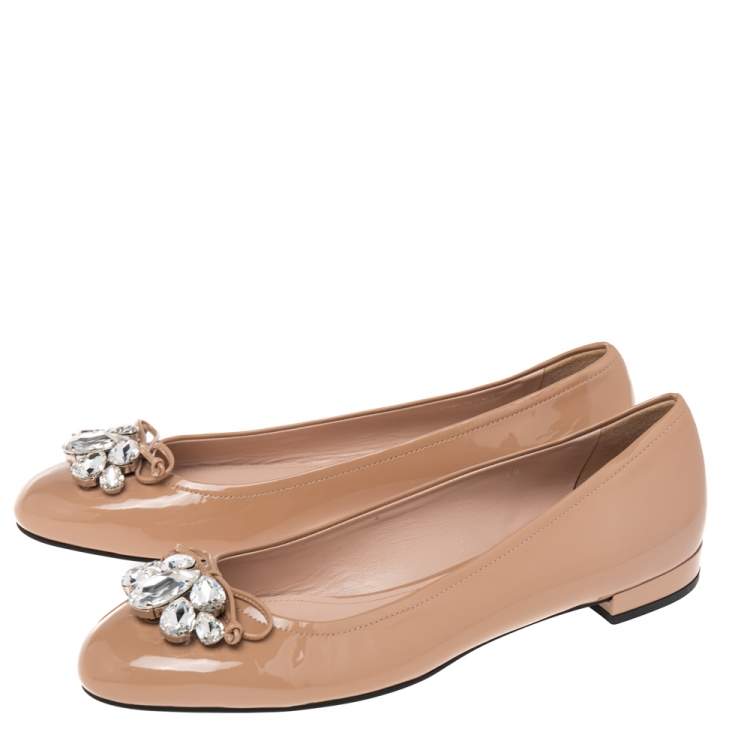 Pre Owned Miu Miu Beige Patent Leather Crystal Embellished Bow Ballet Flats Size 40
