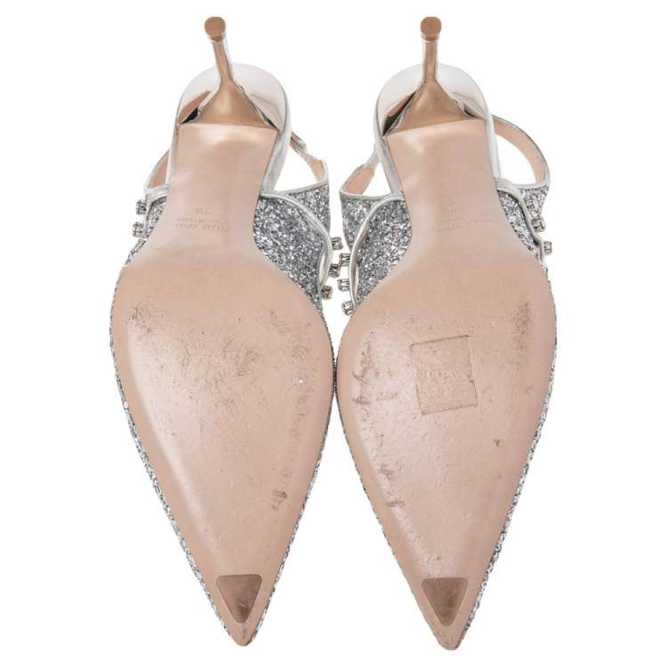مملوكة مسبقًا Miu Miu Silver Glitter Pointed Toe Slingback Pumps Size 38