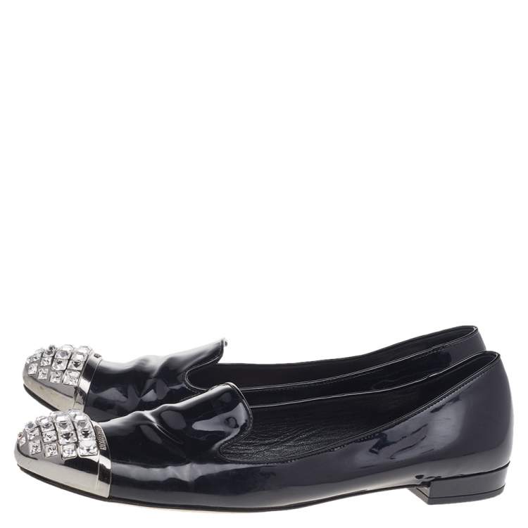 Pre Owned Miu Miu Black Patent Leather Crystal Embellished Cap Toe Smoking Slippers Size 39