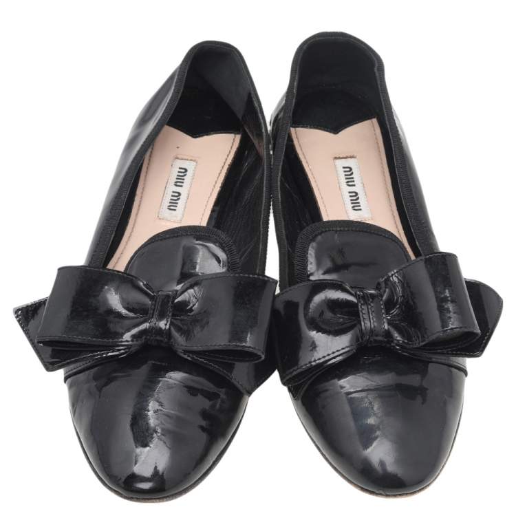 Pre Owned Miu Miu Black Patent Leather Bow Crystal Embellished Smoking Slippers Size 39 