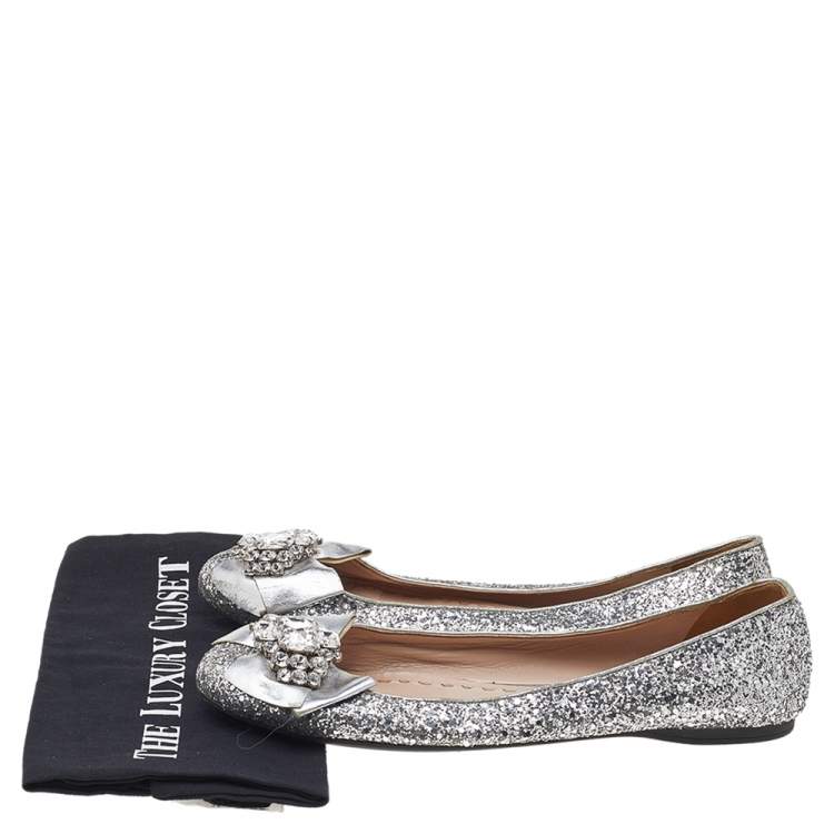 Pre Owned Miu Miu Silver Glitter And Leather Bow Embellished Ballet Flats Size 41