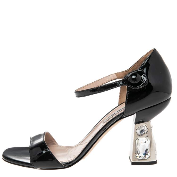 مملوكة مسبقًا Miu Miu Black Patent Leather Ankle Strap  Sandals Size 37