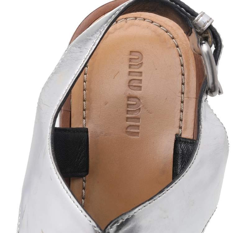 Pre Owned Miu Miu Silver-Black Patent Leather And Leather Lace Up Sandals Size 38