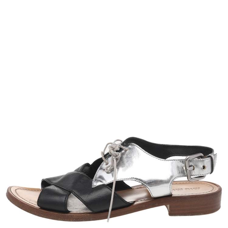 サンダル・ミュール MIUMIU PATENT LEATHER SANDALS WITH BUCKLES Miu Miu Patent leather sandals with buckles for Women