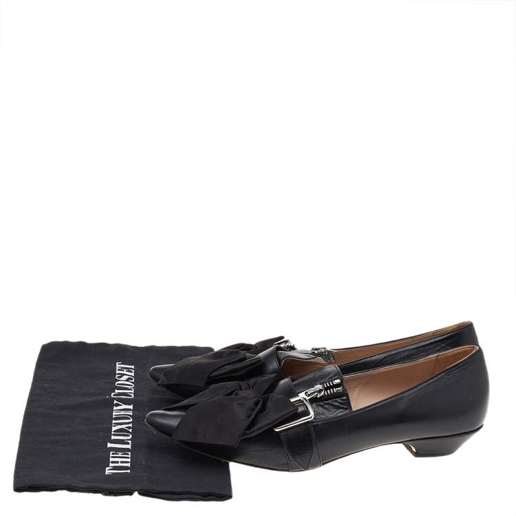Pre Owned Miu Miu Black Satin And Leather Bow Slip On Loafers Size 37.5