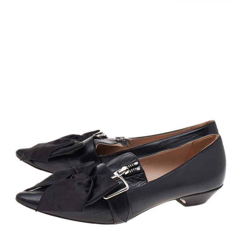Pre Owned Miu Miu Black Satin And Leather Bow Slip On Loafers Size 37.5