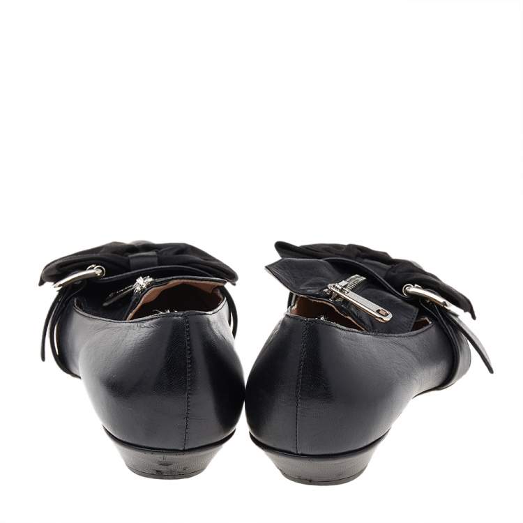 Pre Owned Miu Miu Black Satin And Leather Bow Slip On Loafers Size 37.5