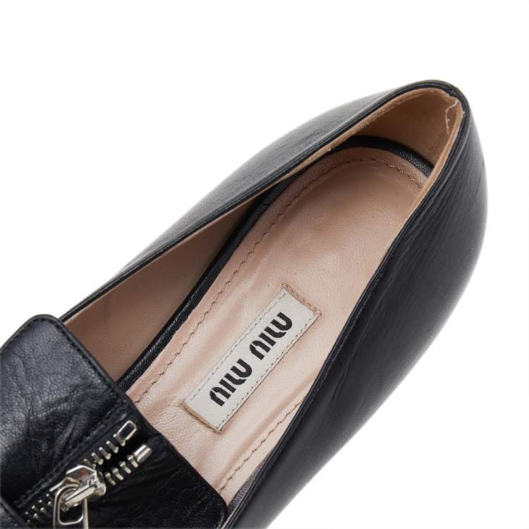 Pre Owned Miu Miu Black Satin And Leather Bow Slip On Loafers Size 37.5