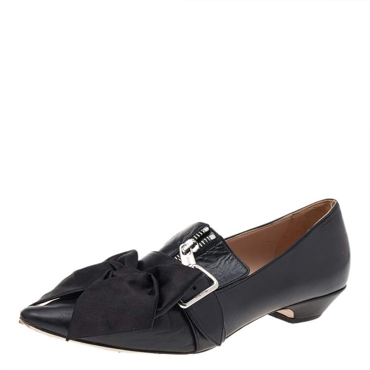 Pre Owned Miu Miu Black Satin And Leather Bow Slip On Loafers Size 37.5