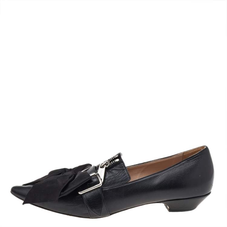 Pre Owned Miu Miu Black Satin And Leather Bow Slip On Loafers Size 37.5